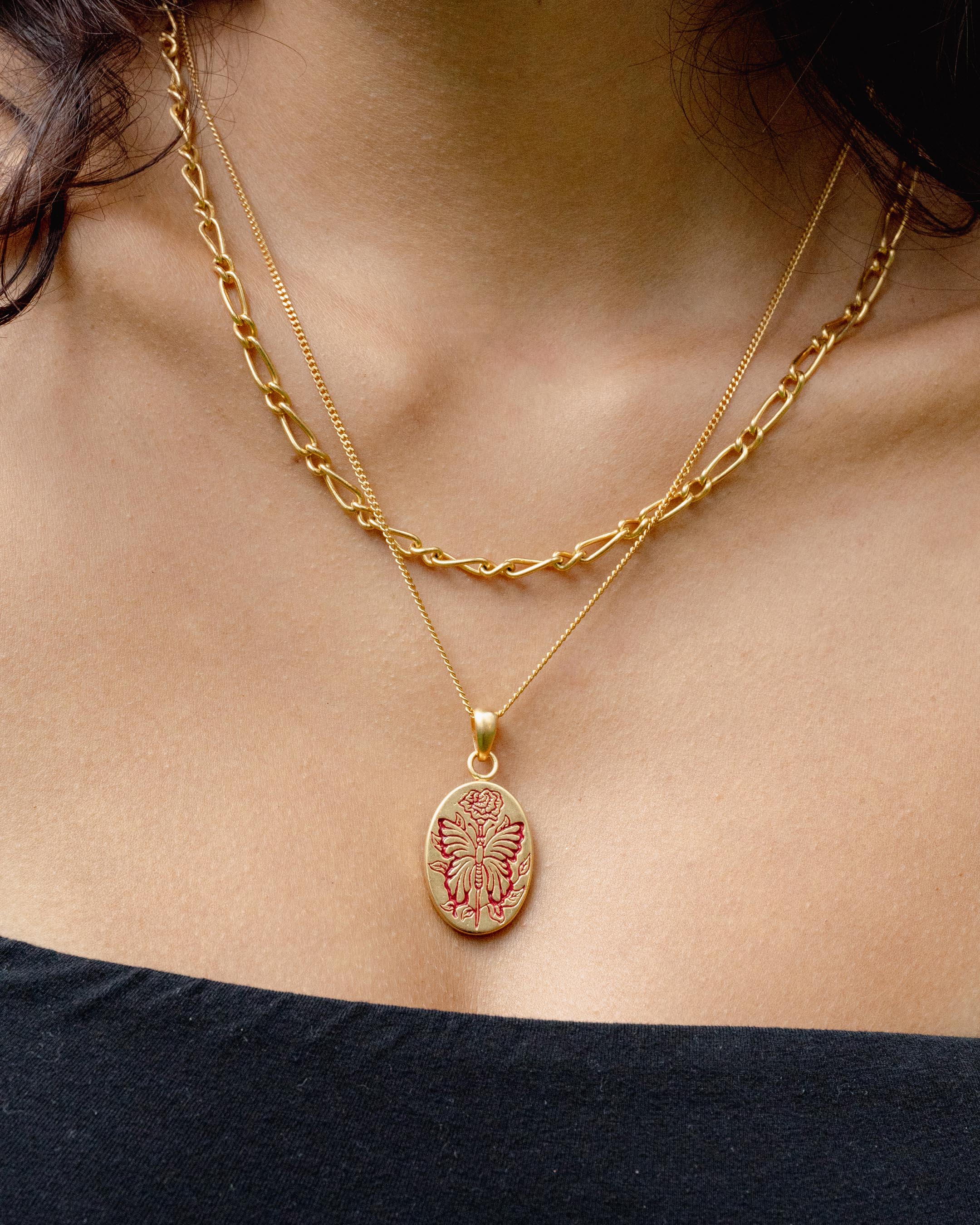UNTOLD TRUTH / RED BUTTERFLY PENDANT