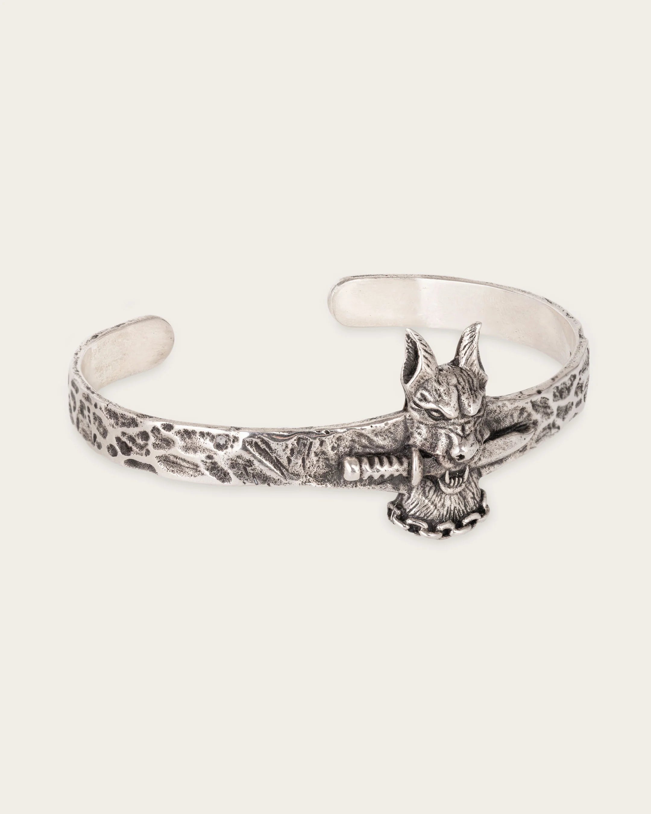 UNTOLD TRUTH / DOG AND DAGGER CUFF