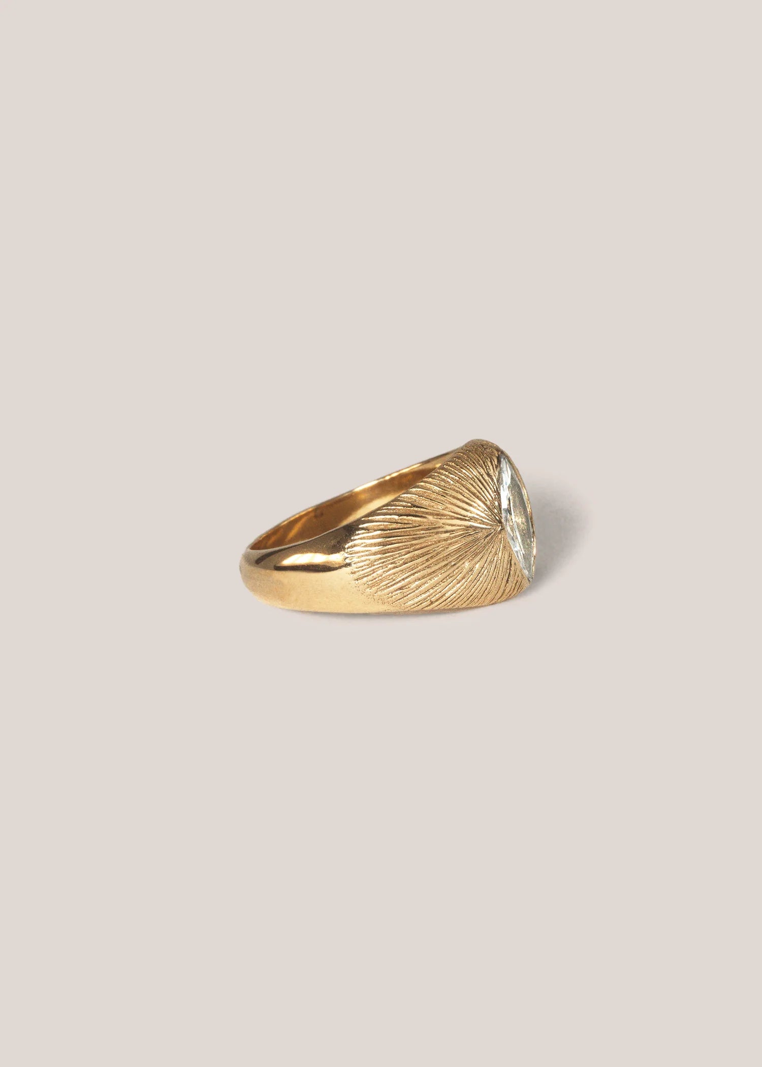 IZA JEWELRY / LUMAE RING
