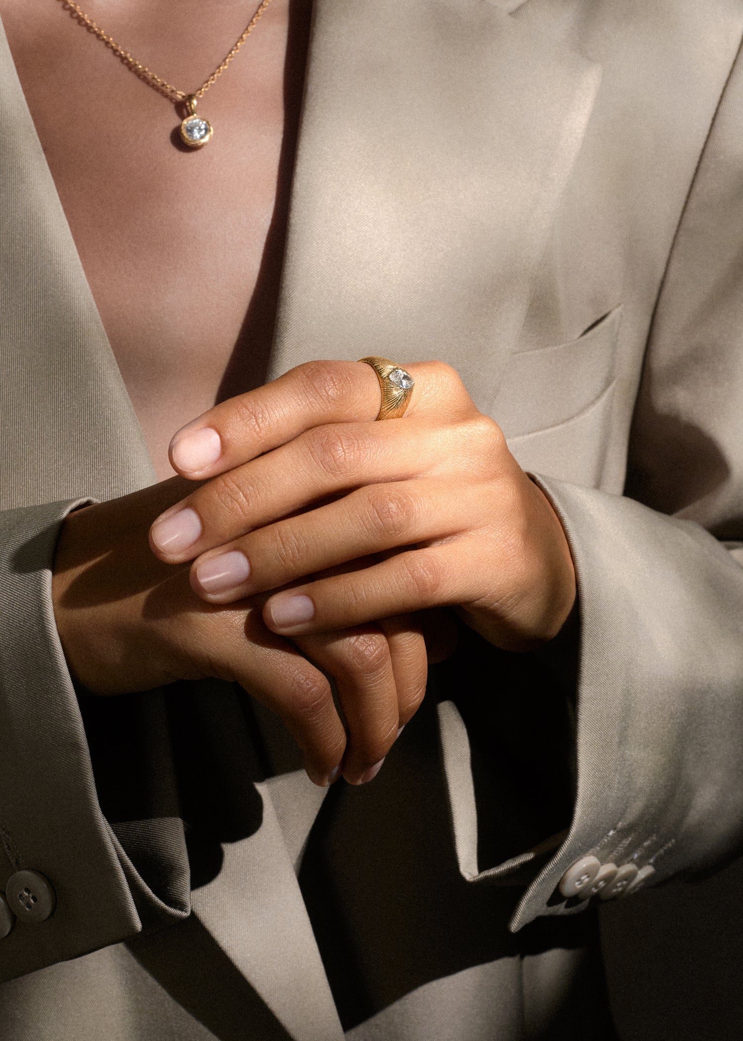 IZA JEWELRY / LUMAE RING
