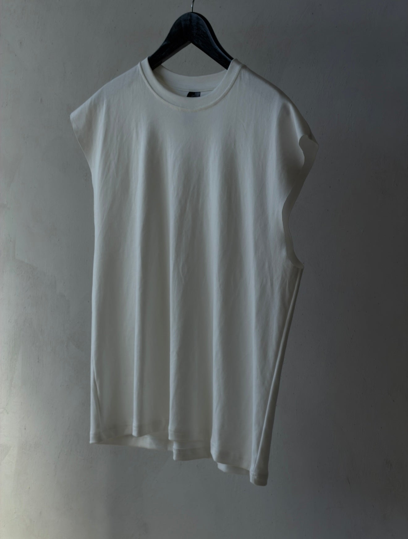 PARKER / CROX TEE NO SLEEVE