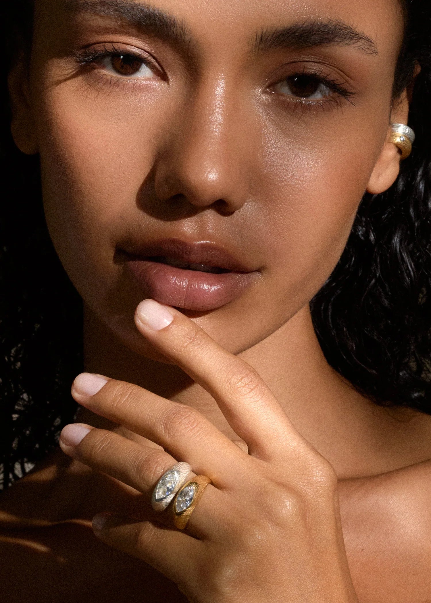 IZA JEWELRY / DEMI LUMAE RING