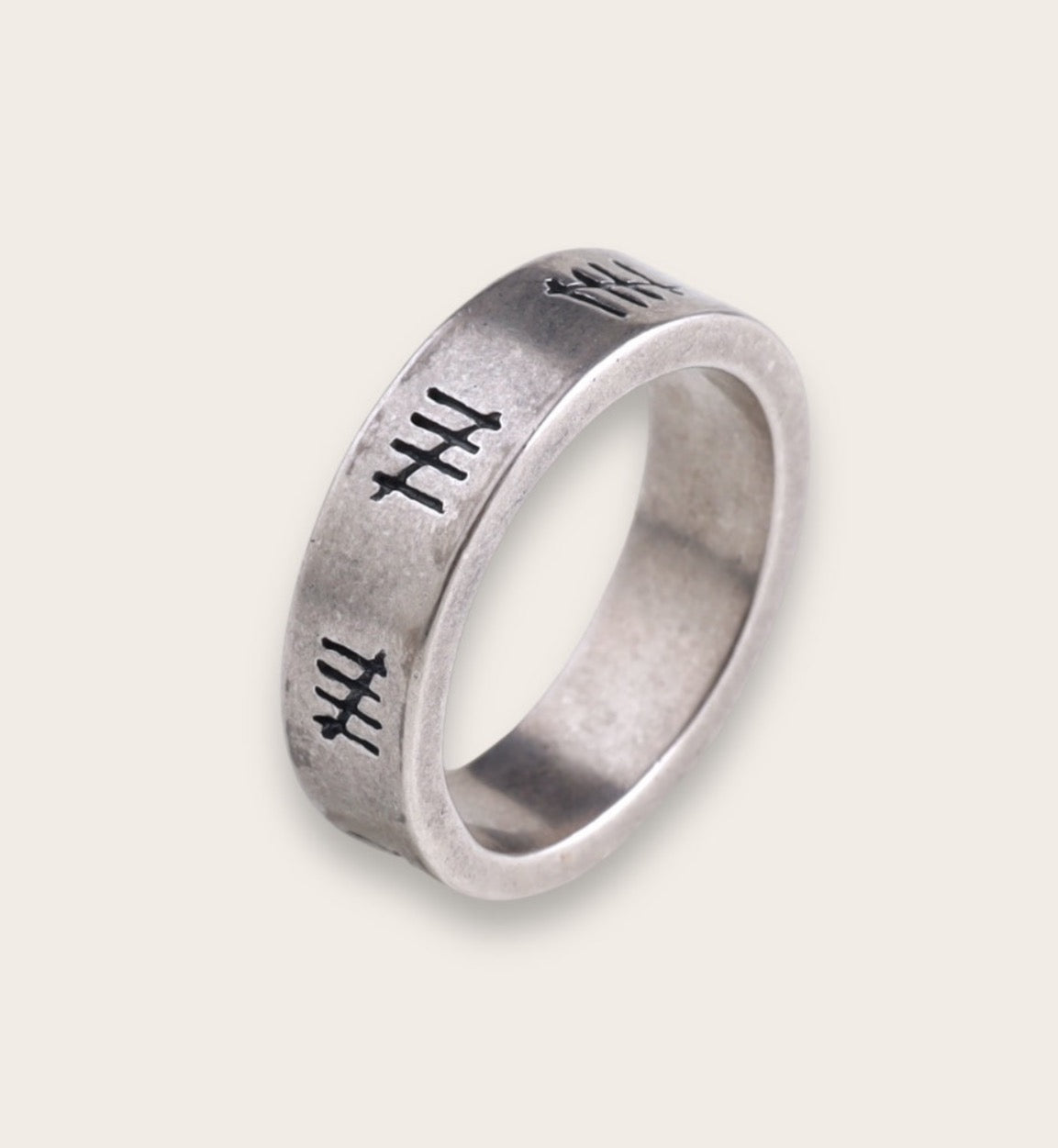 UNTOLD TRUTH /  5 LIVES BAND RING SILVER