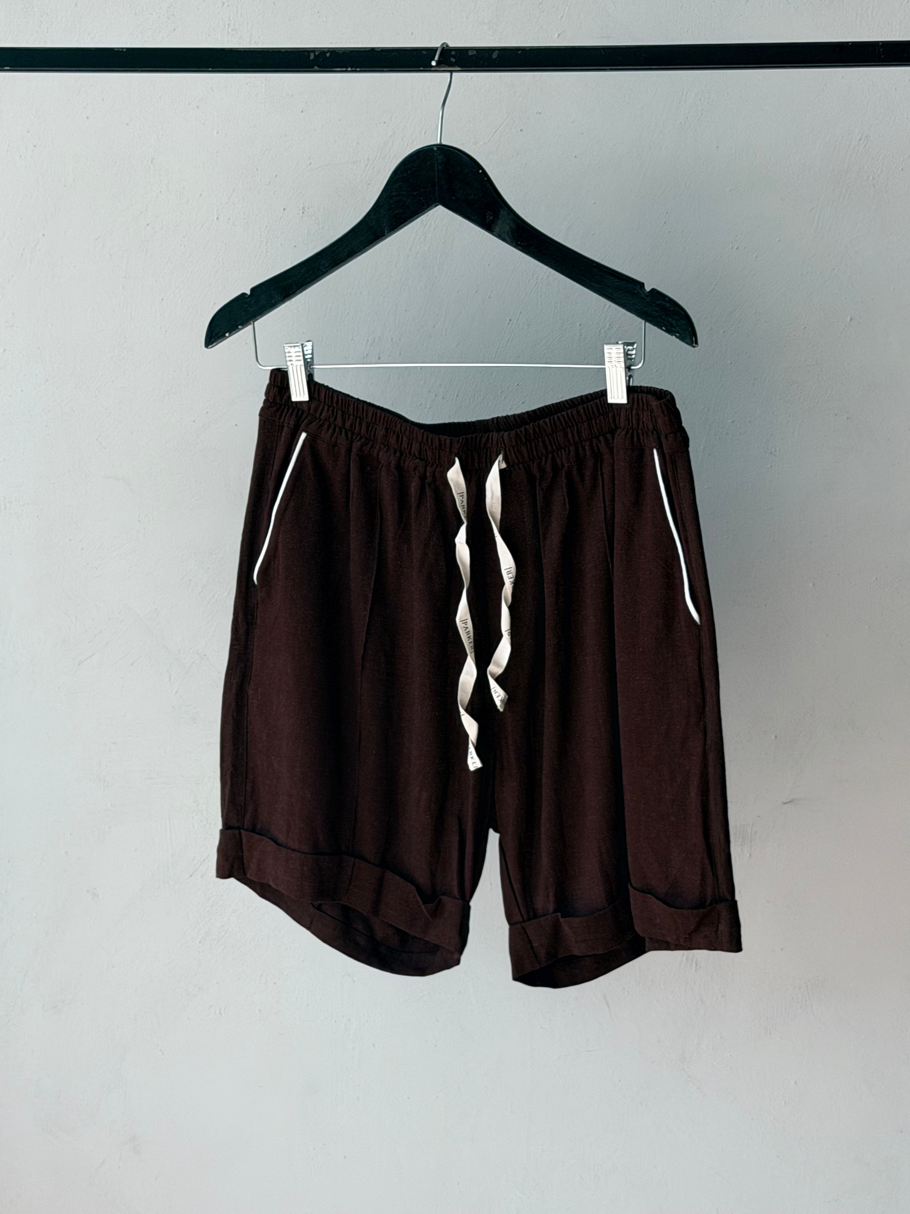 PARKER / CASUAL LINEN SHORTS