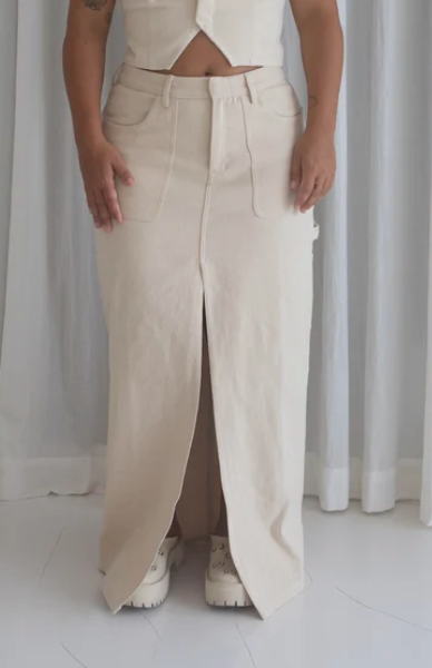 BALM WEARS / CARGO SKIRT
