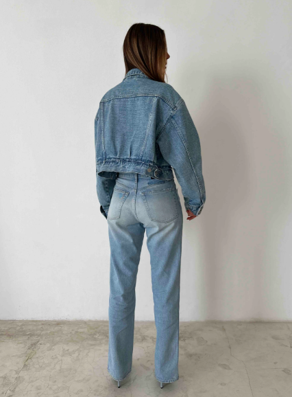 LES BASICS / JEANS 01