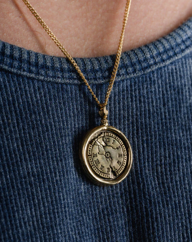 UNTOLD TRUTH / CRACKED CLOCK COMPASS NECKLACE