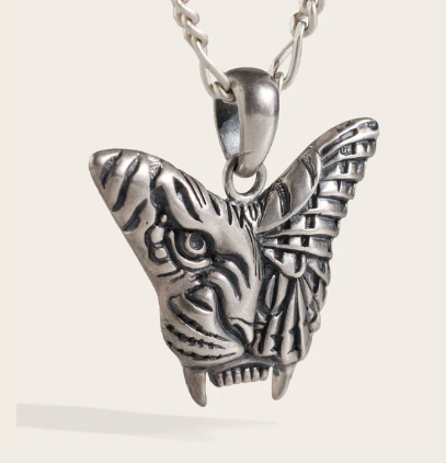 UNTOLD TRUTH / BUTTERFLY NECKLACE