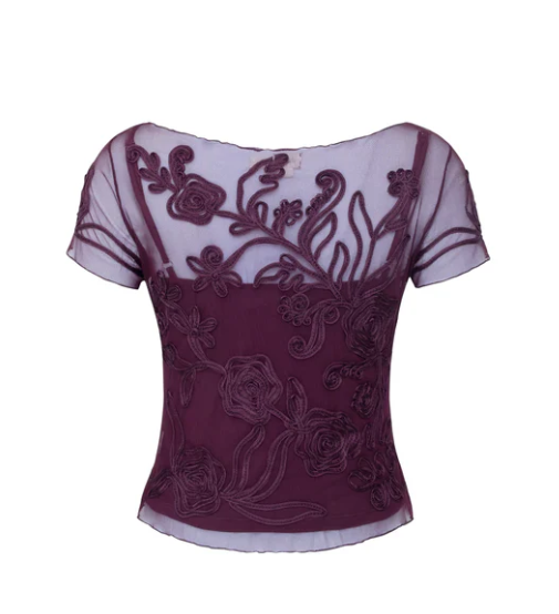 SHE IS I / PLUM GIRL TOP