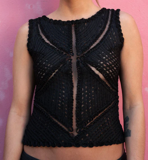 SHE IS I / DRAGON TOP