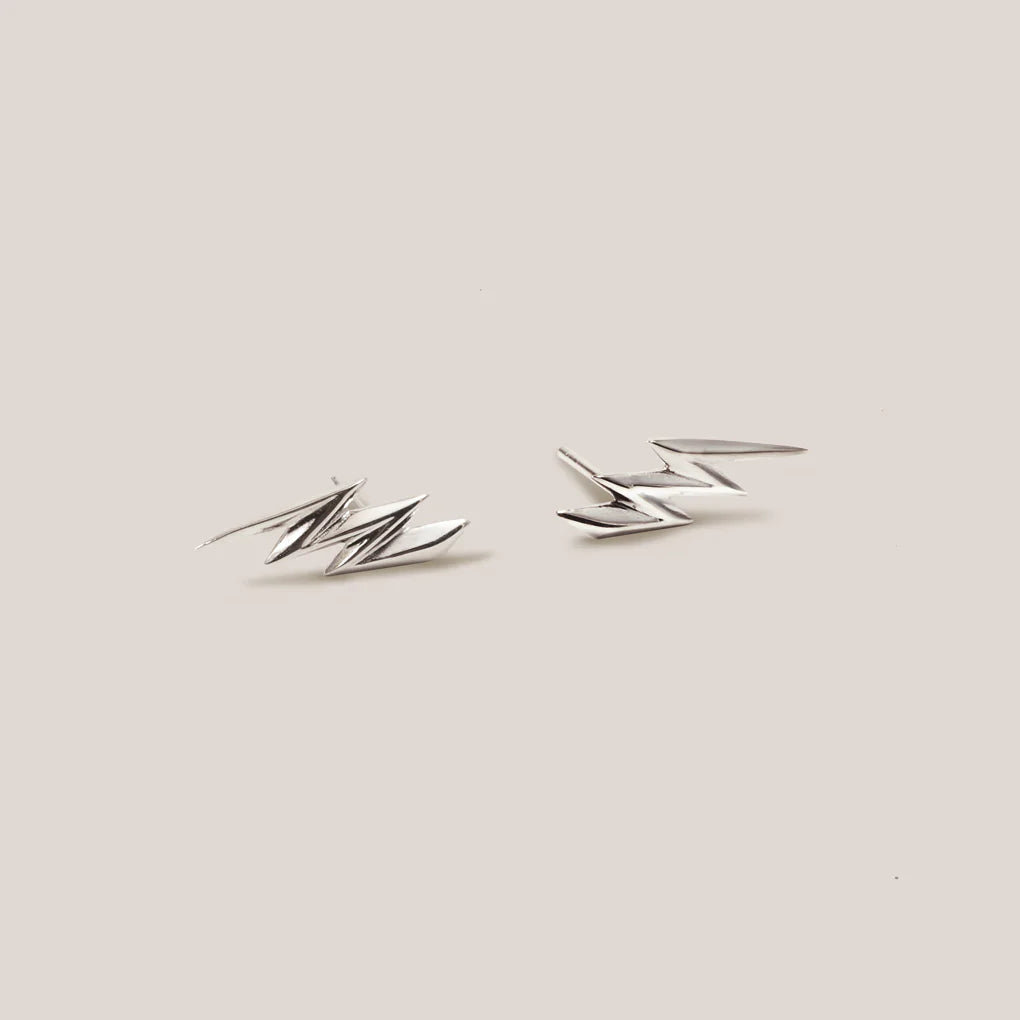 IZA JEWELRY / LIGHTENING STUDS / SILVER